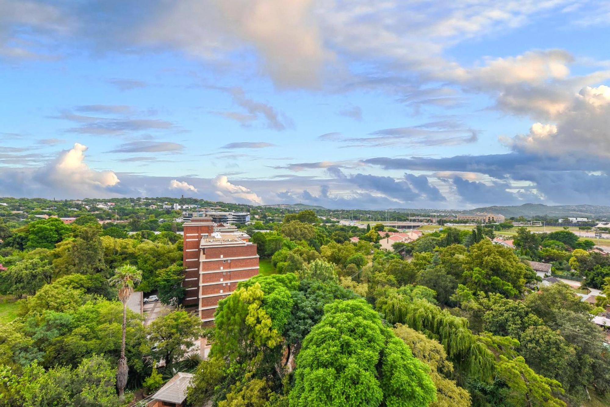 The Regency Apartments Pretoria Luaran gambar